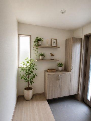 【2号棟】　土間収納付きで玄関回りをすっきり保てます。