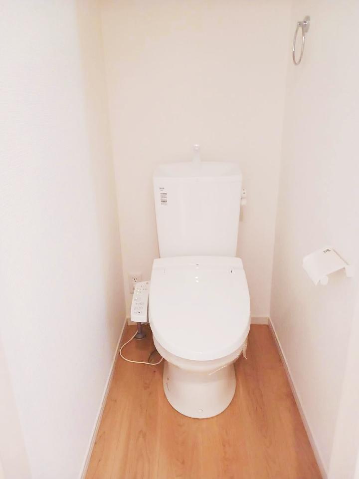 2箇所あるトイレは朝の混雑を回避♪