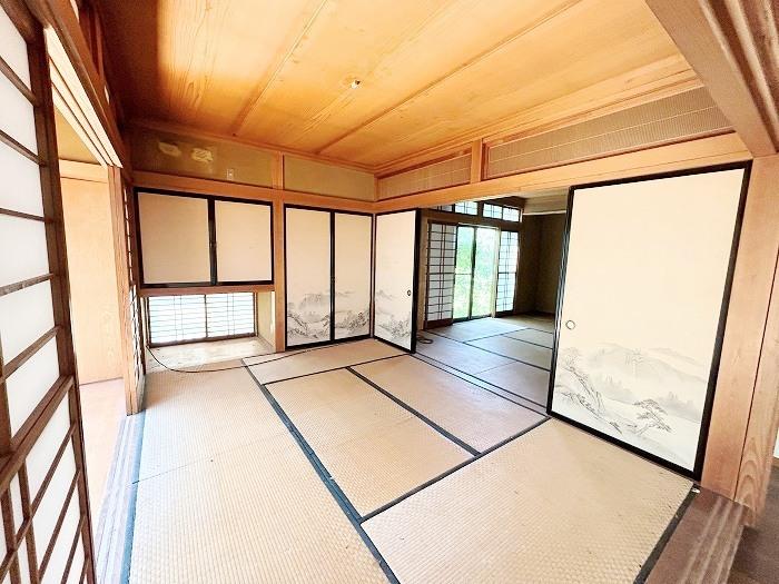 ④1階和室約6帖