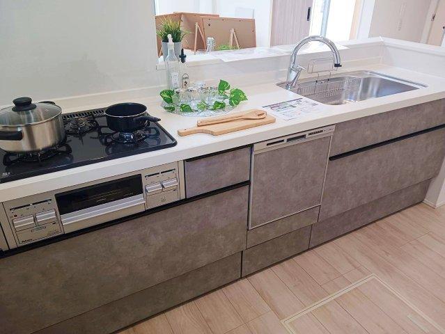 機能性が高いキッチンで毎日の料理を楽しく♪