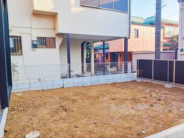 お庭もしっかりとした広さがあって用途は多岐に♪