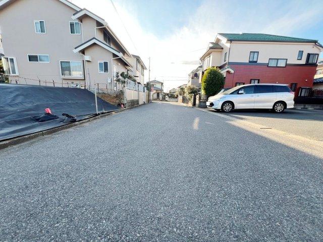 前面北側公道約６ｍ