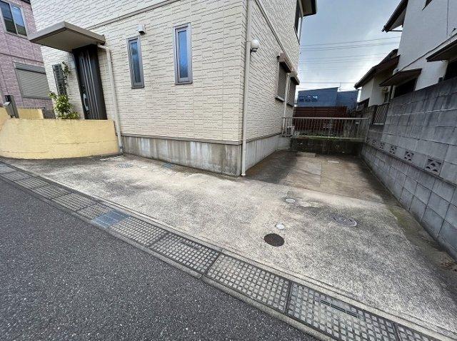 駐車L字2台可能