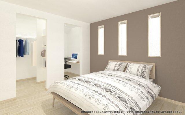 内観完成イメージパース　洗練された落ち着きが漂う空間は、温もりある壁の色合いと、縦長の窓から注がれる自然光が優しく調和し、心地よい安らぎを与えてくれます。