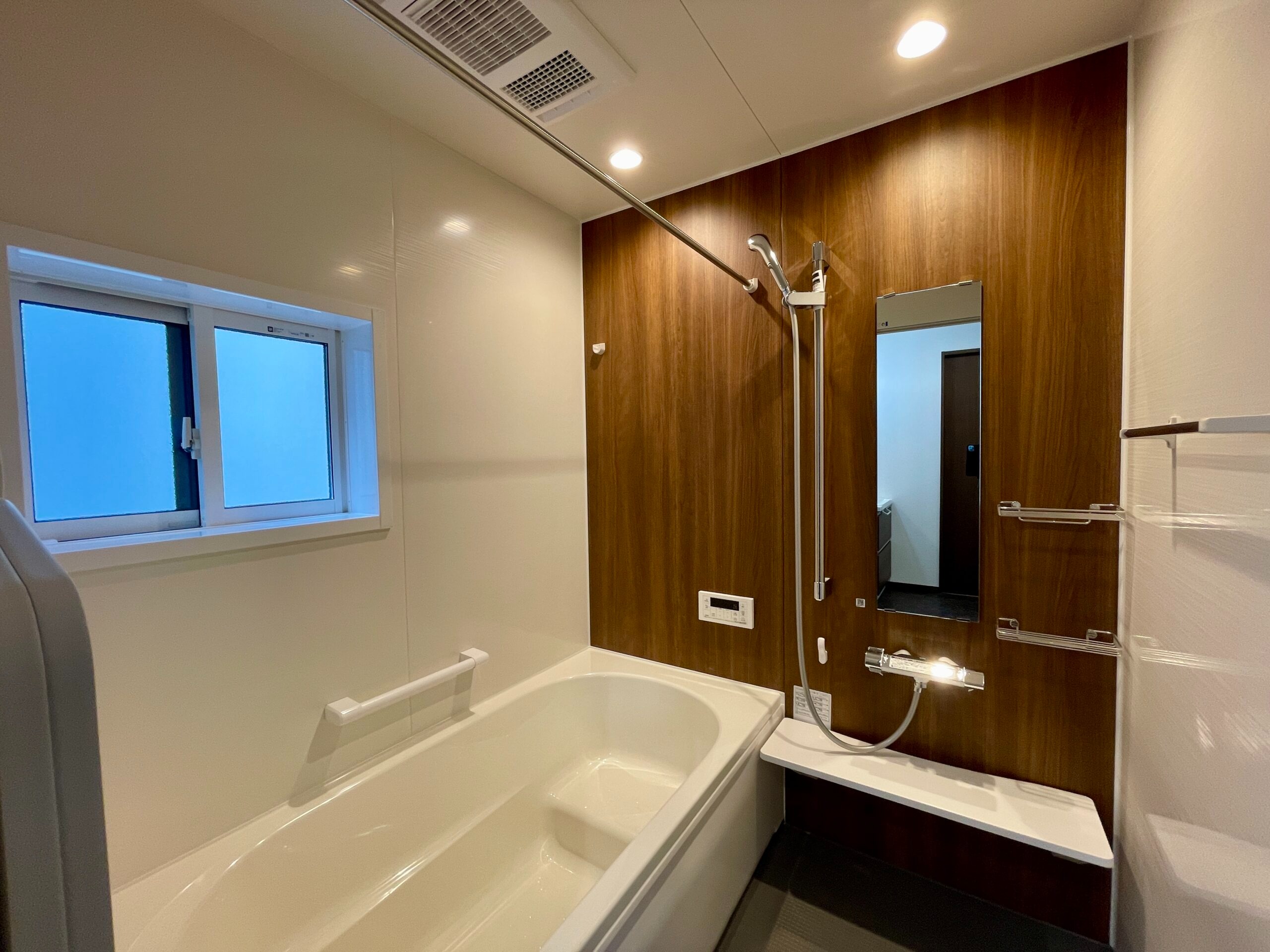 余白を生む収納と、家事が弾む動線。心ほどける住まい。