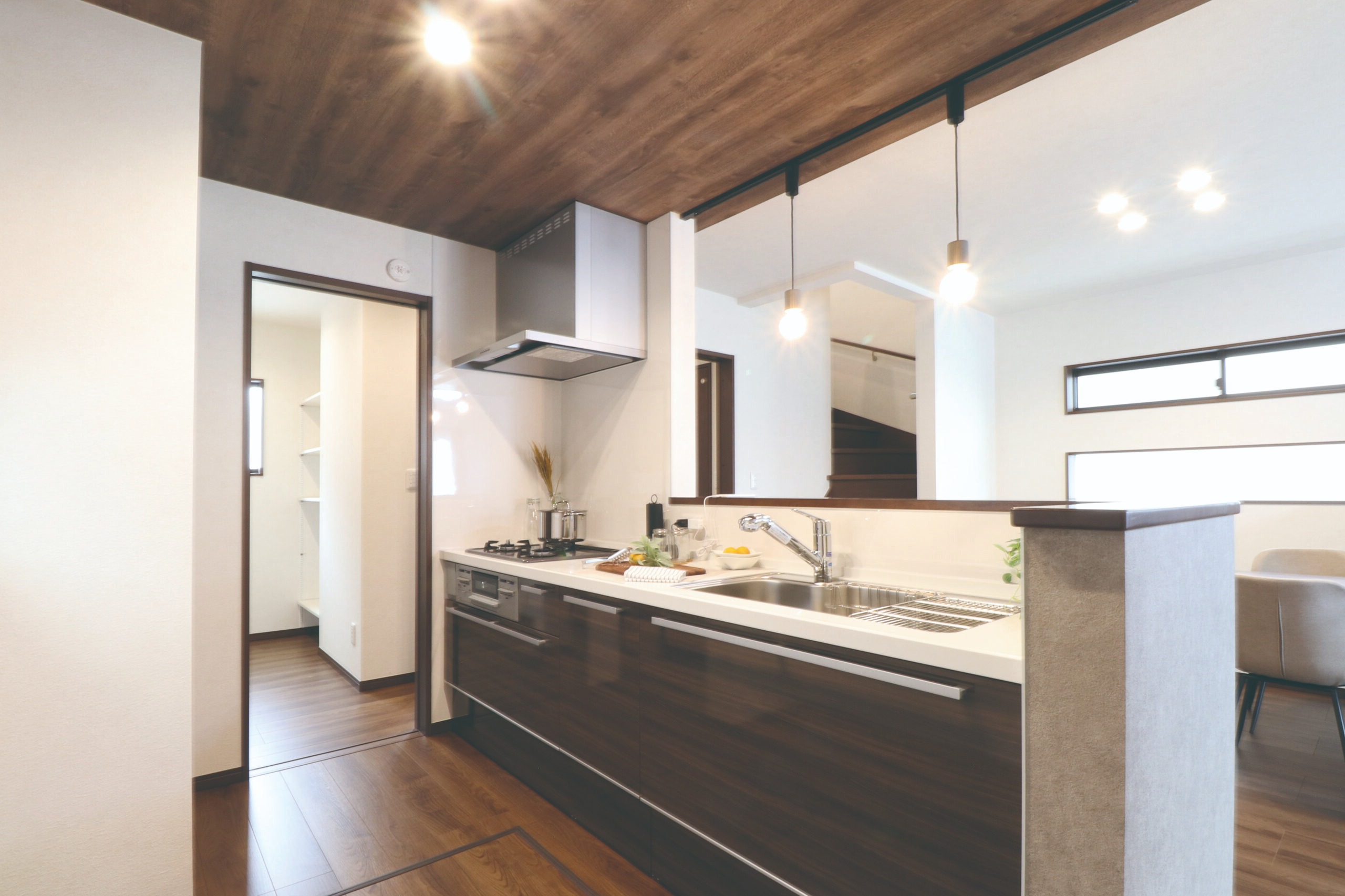 美しく整え、豊かに暮らす。センスが息づく、凛とした住まい。