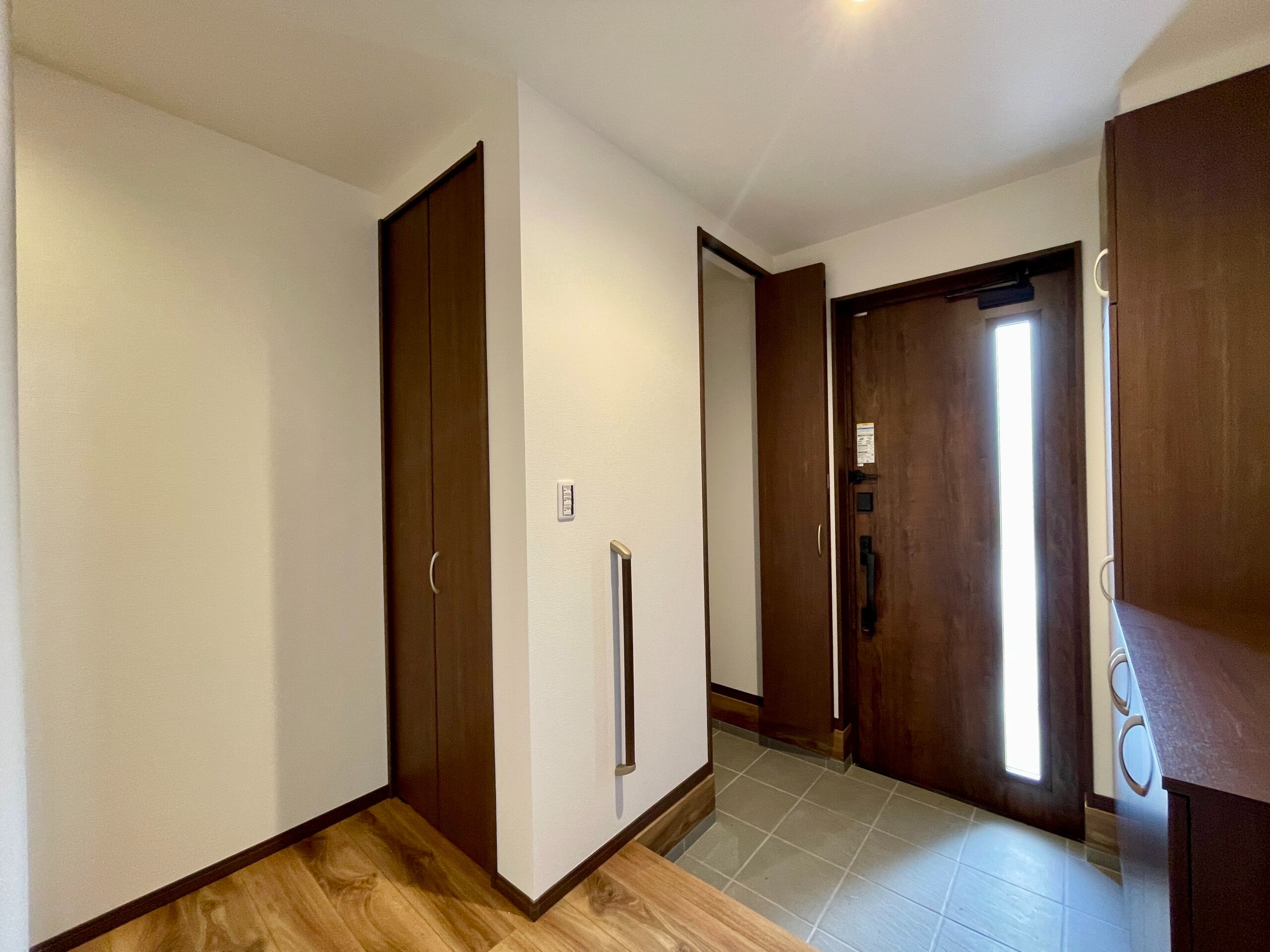 余白を生む収納と、家事が弾む動線。心ほどける住まい。